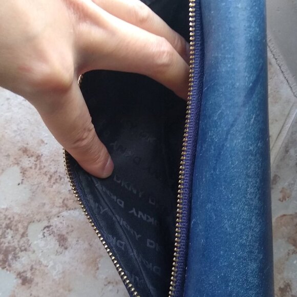 DKNY Dark blue wallet - Picture 8 of 13